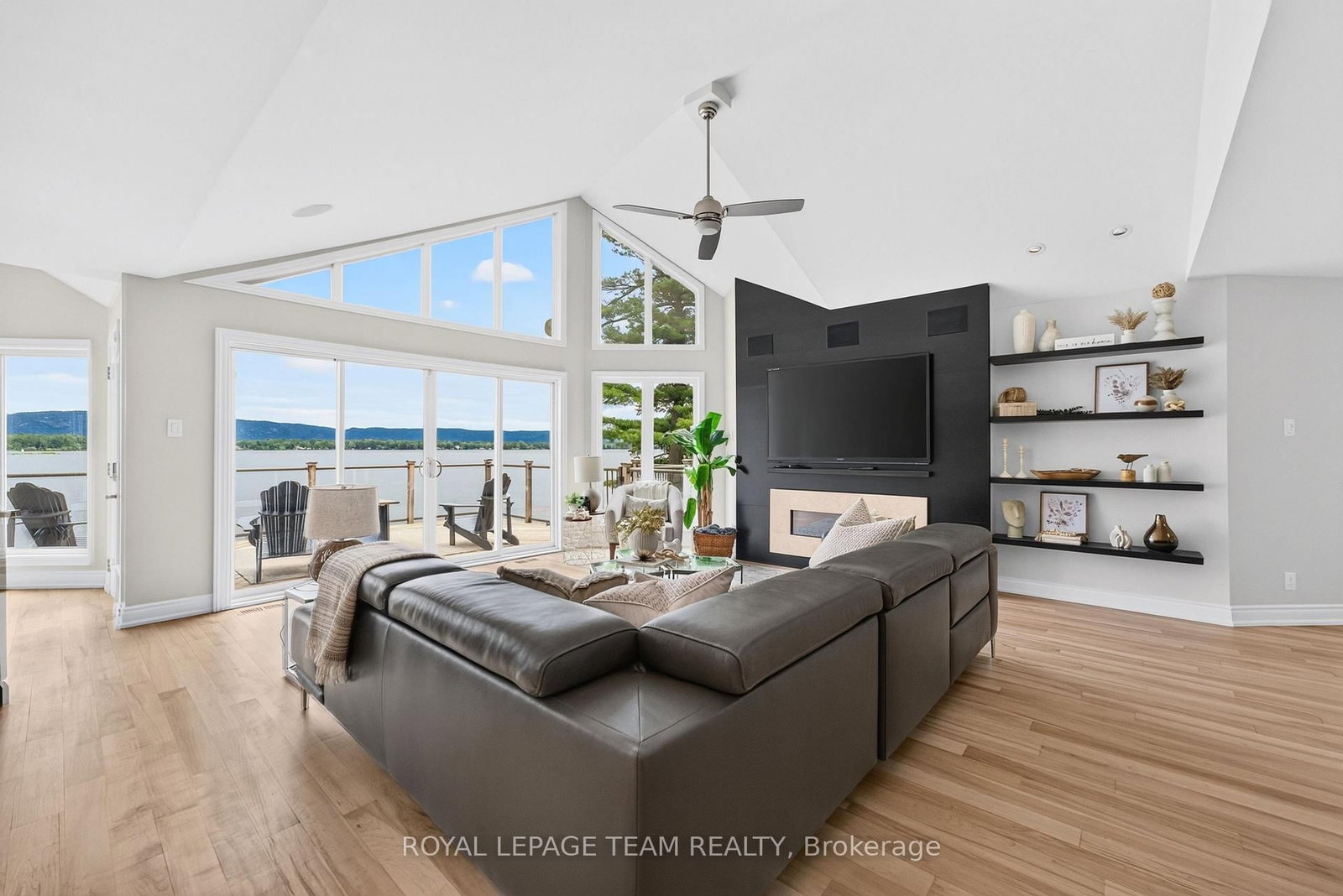 3778 Armitage Avenue • Ottawa, ON photo 14