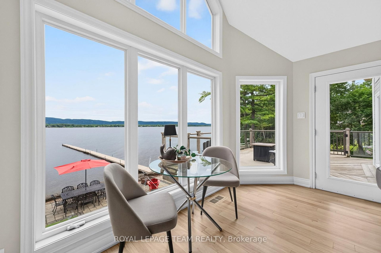 3778 Armitage Avenue • Ottawa, ON photo 24