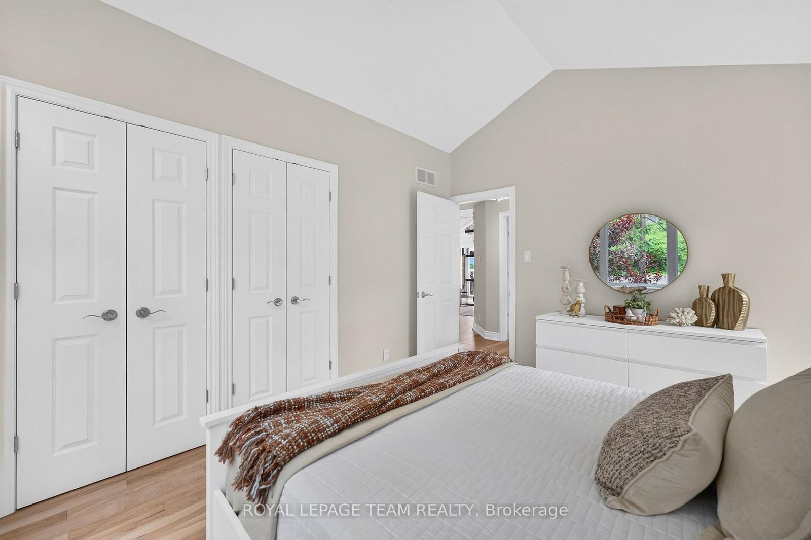 3778 Armitage Avenue • Ottawa, ON photo 34
