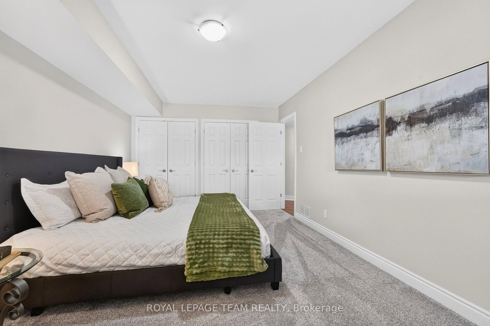 3778 Armitage Avenue • Ottawa, ON photo 40