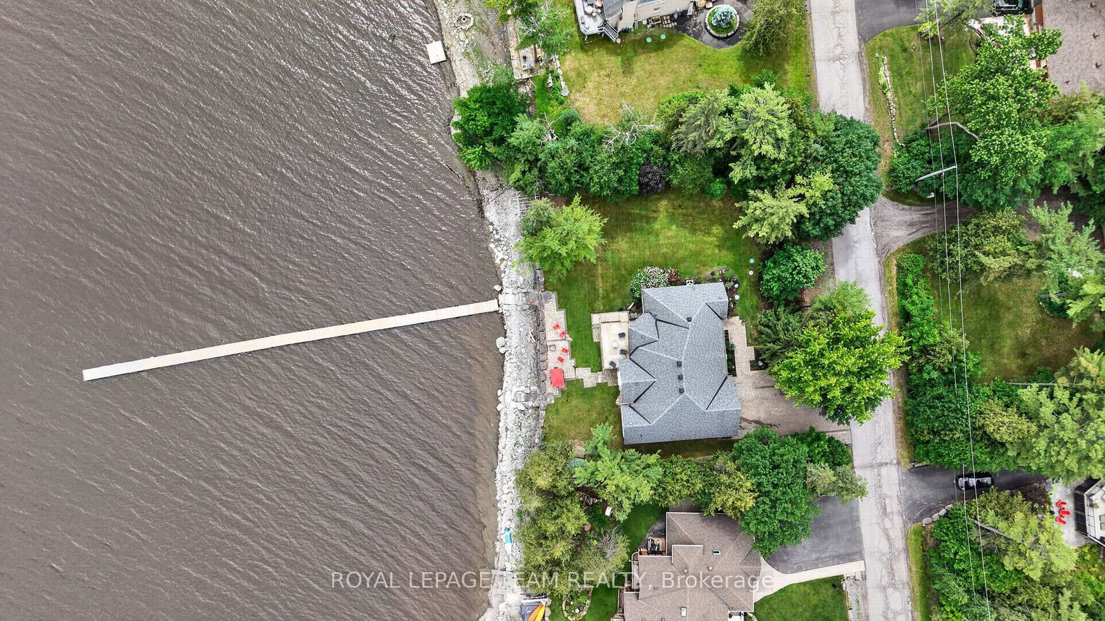 3778 Armitage Avenue • Ottawa, ON photo 8