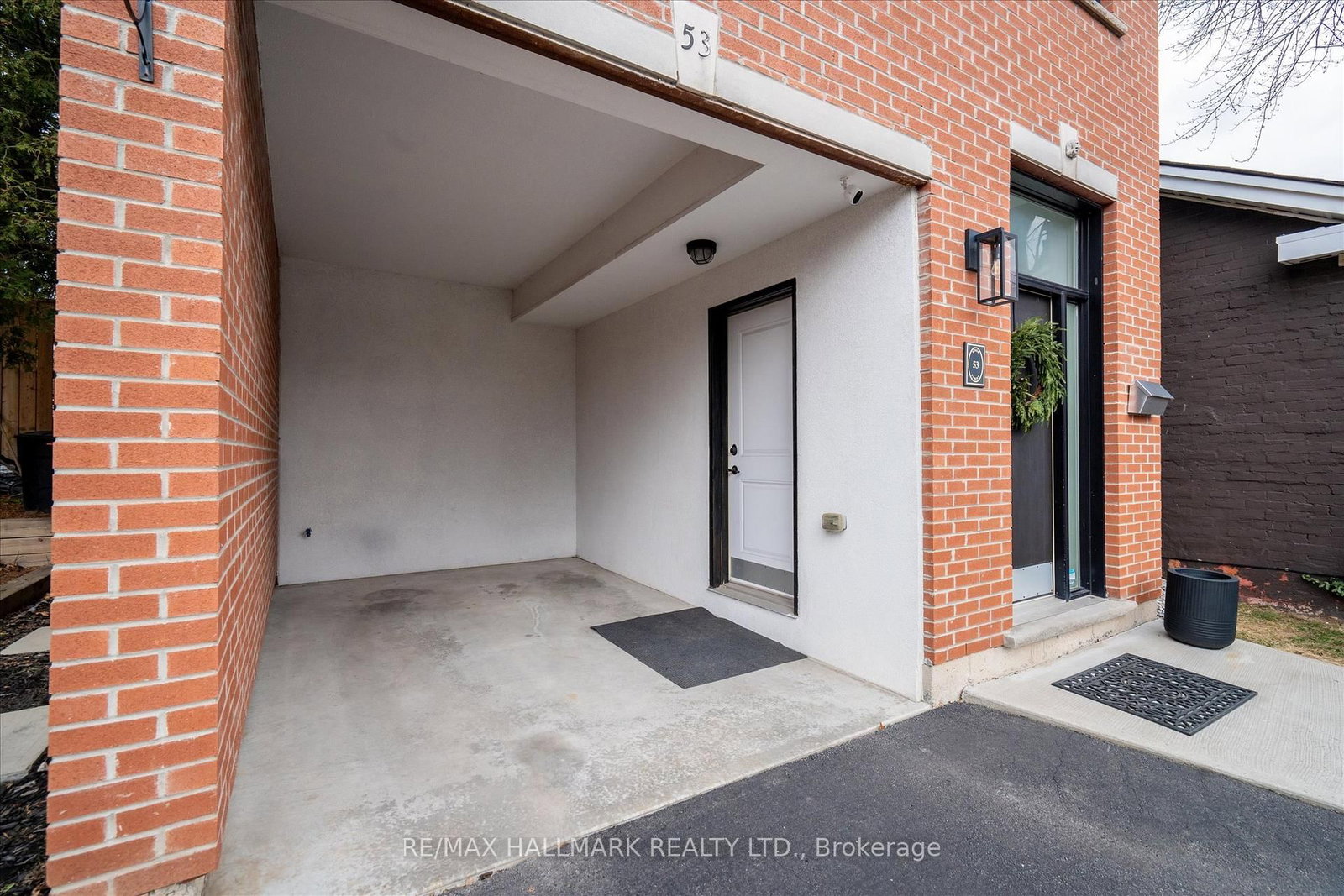 53 E Wood Street • Hamilton, ON photo 7