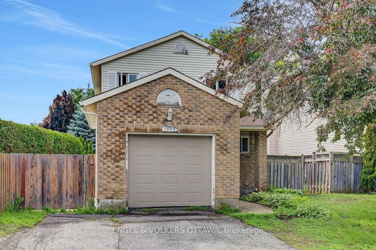 1844 Prestwick Drive, Orleans, ON