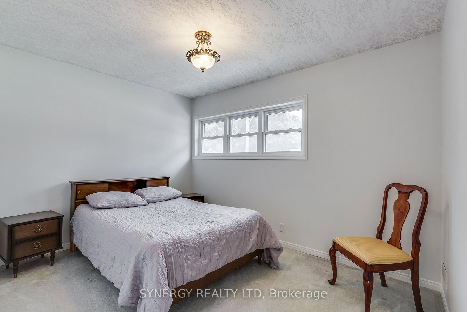 266 Adelaide Street • Strathroy-Caradoc, ON photo 9