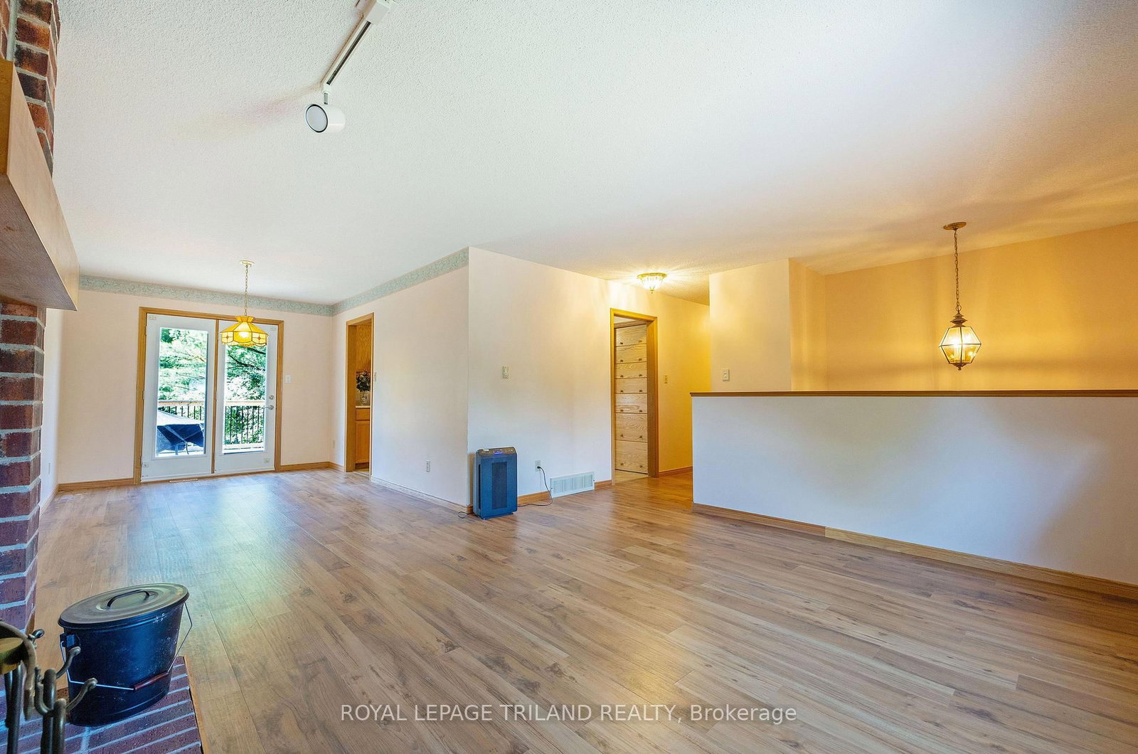 597 SEBURN Drive, Strathroy-Caradoc — photo 7