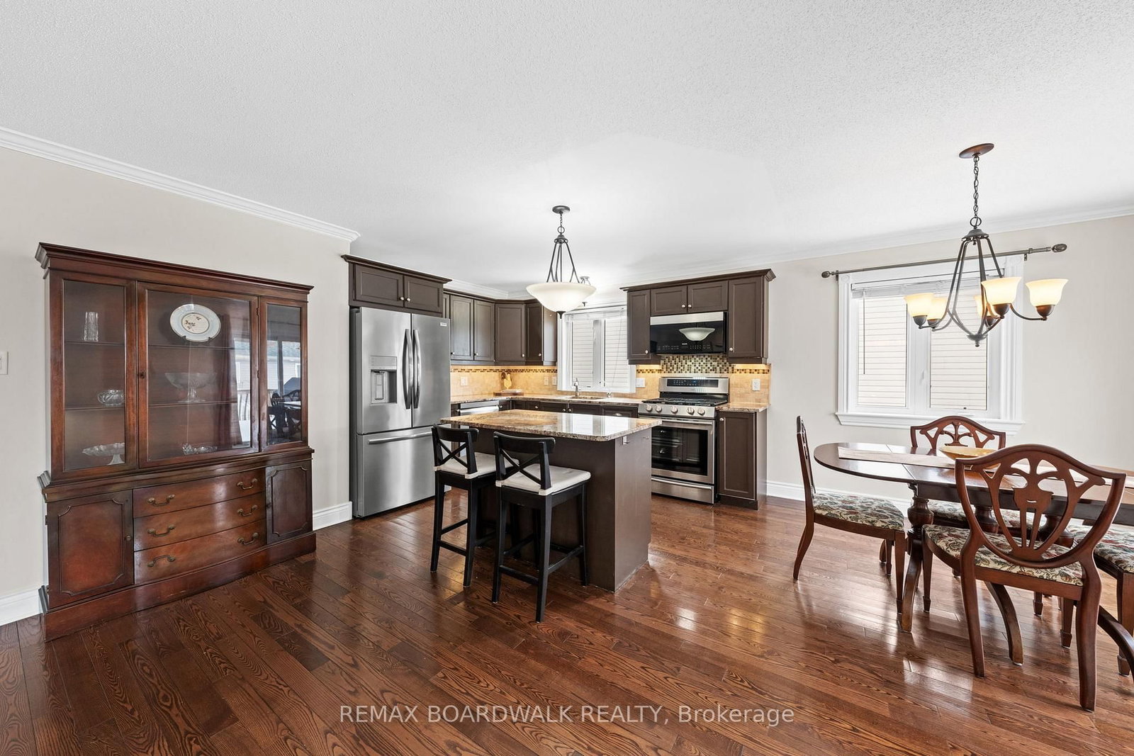 110 Templeton Court • North Grenville, ON photo 8
