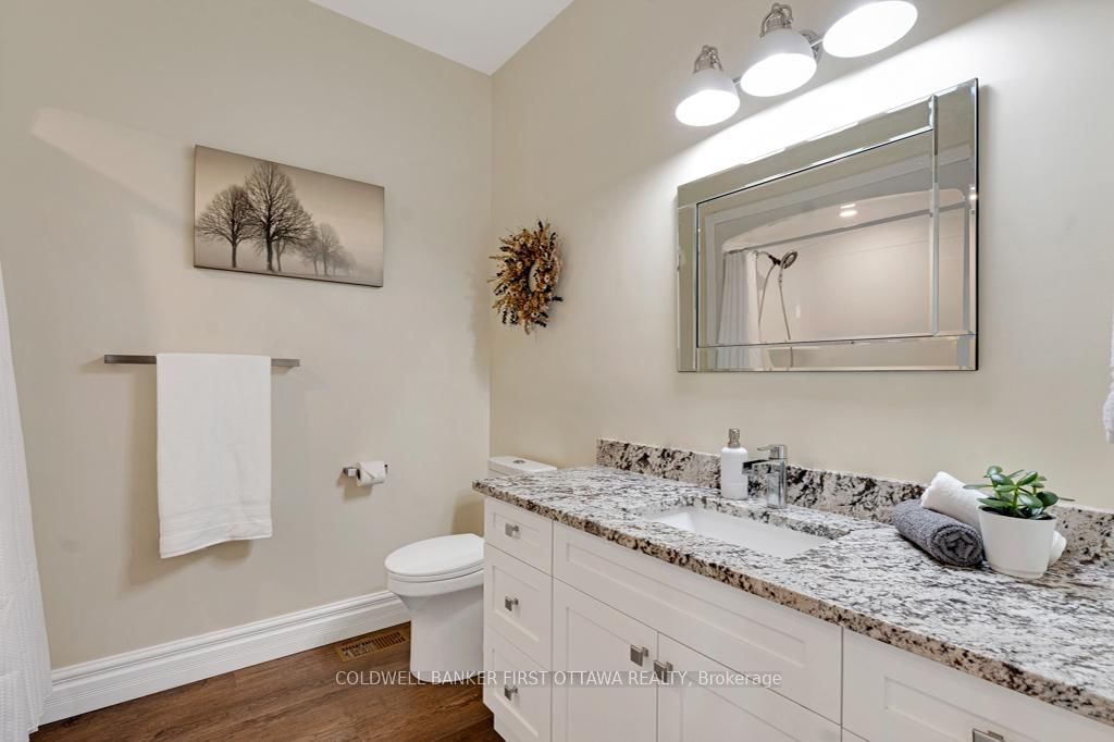 800 Waba Road • Pakenham, ON photo 24