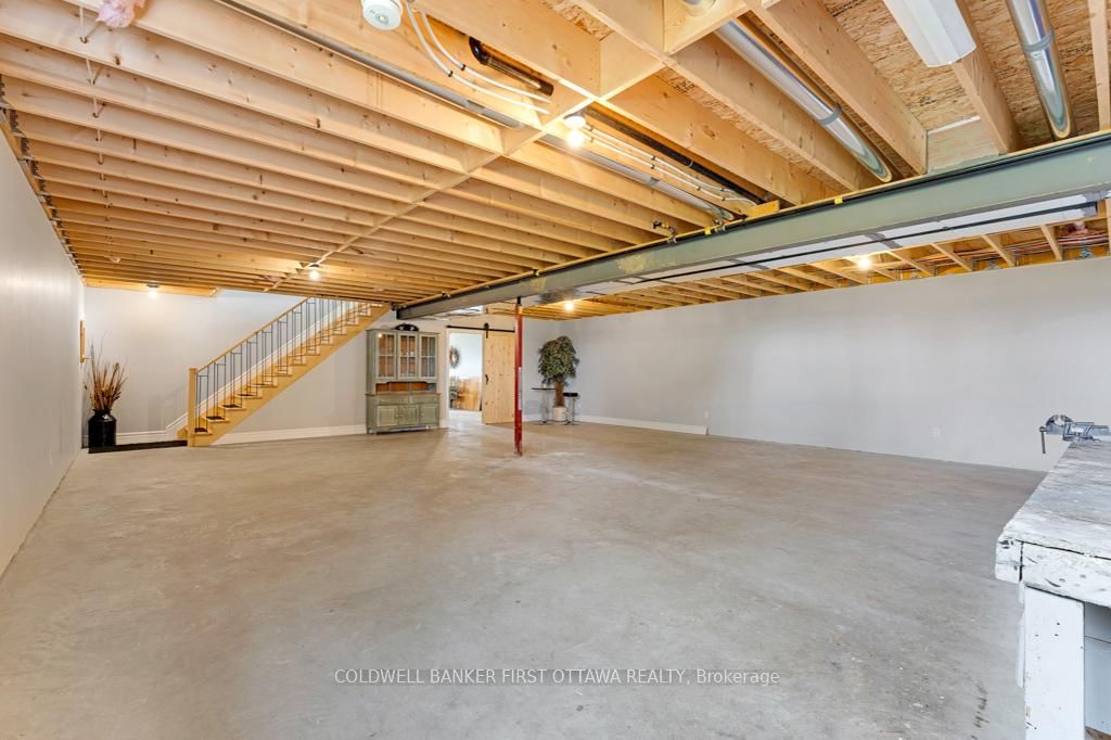 800 Waba Road • Pakenham, ON photo 28