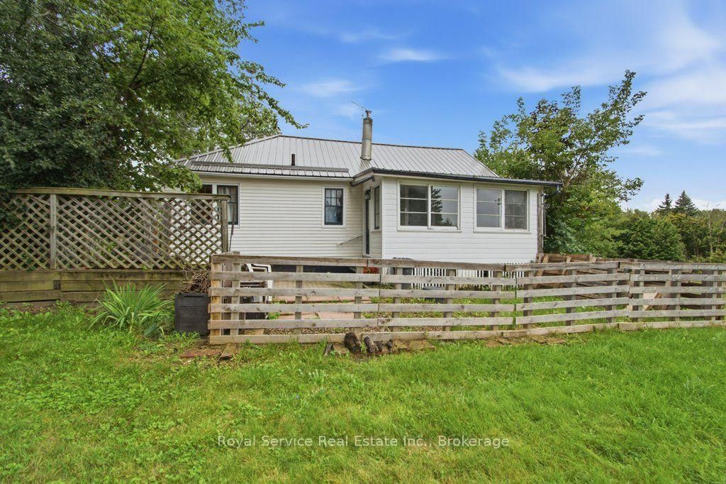 5418 Lakeshore Drive • Hamilton Township, ON photo 18