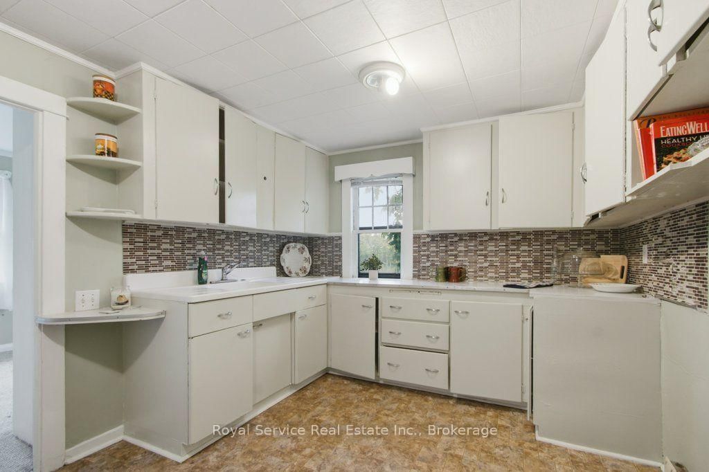 5418 Lakeshore Drive • Hamilton Township, ON photo 5
