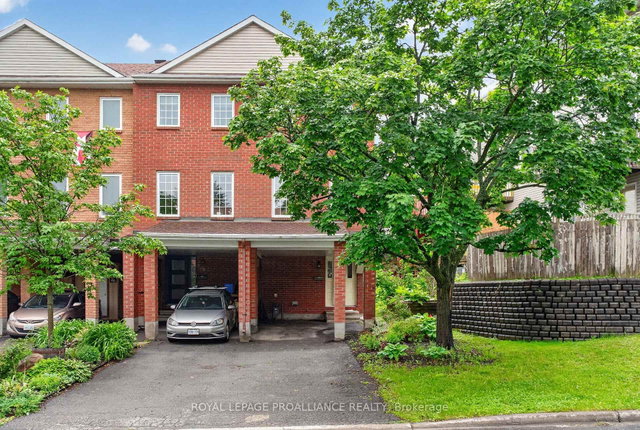 80 Rothbury Crescent