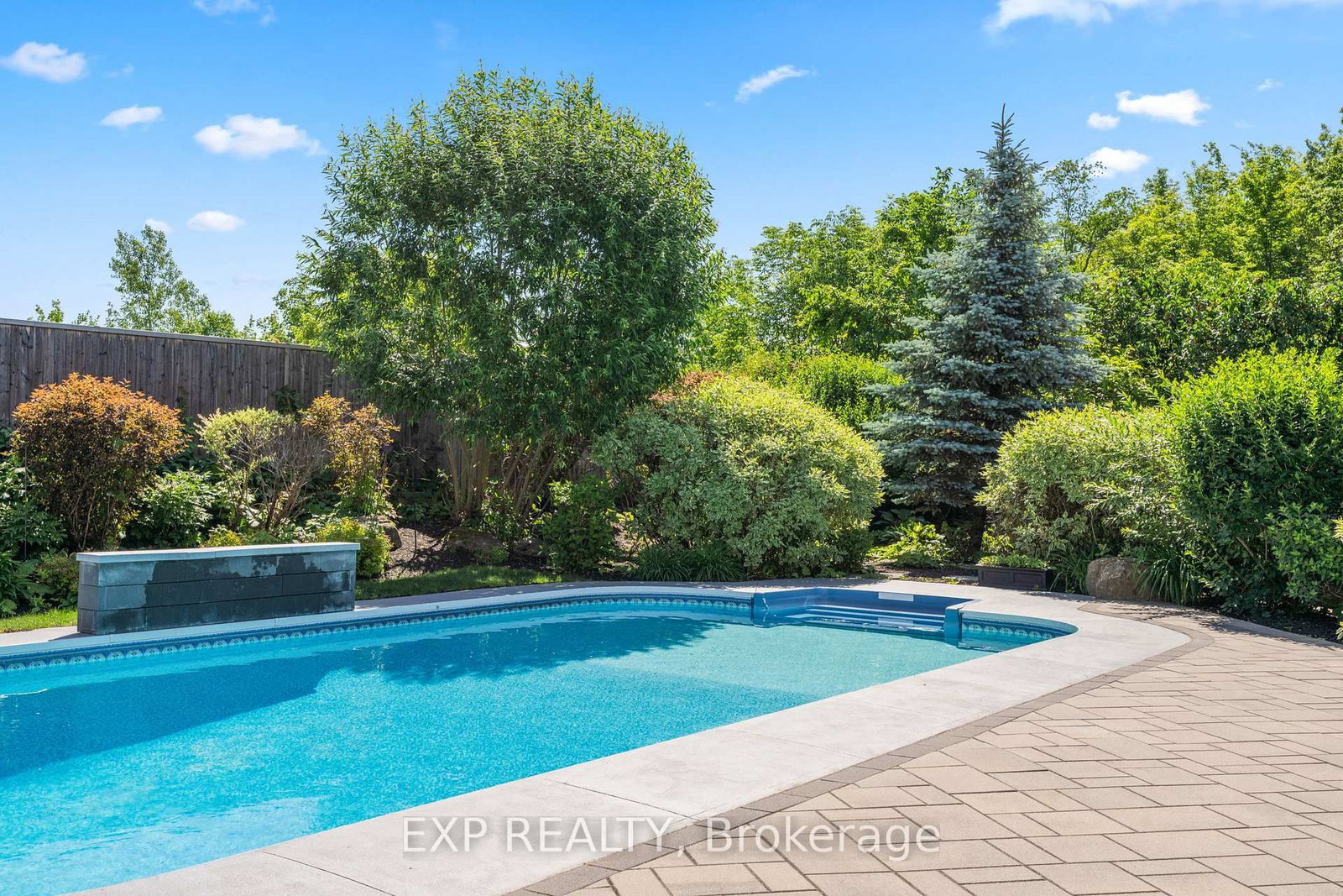 580 Pinawa Circle • Ottawa, ON photo 42