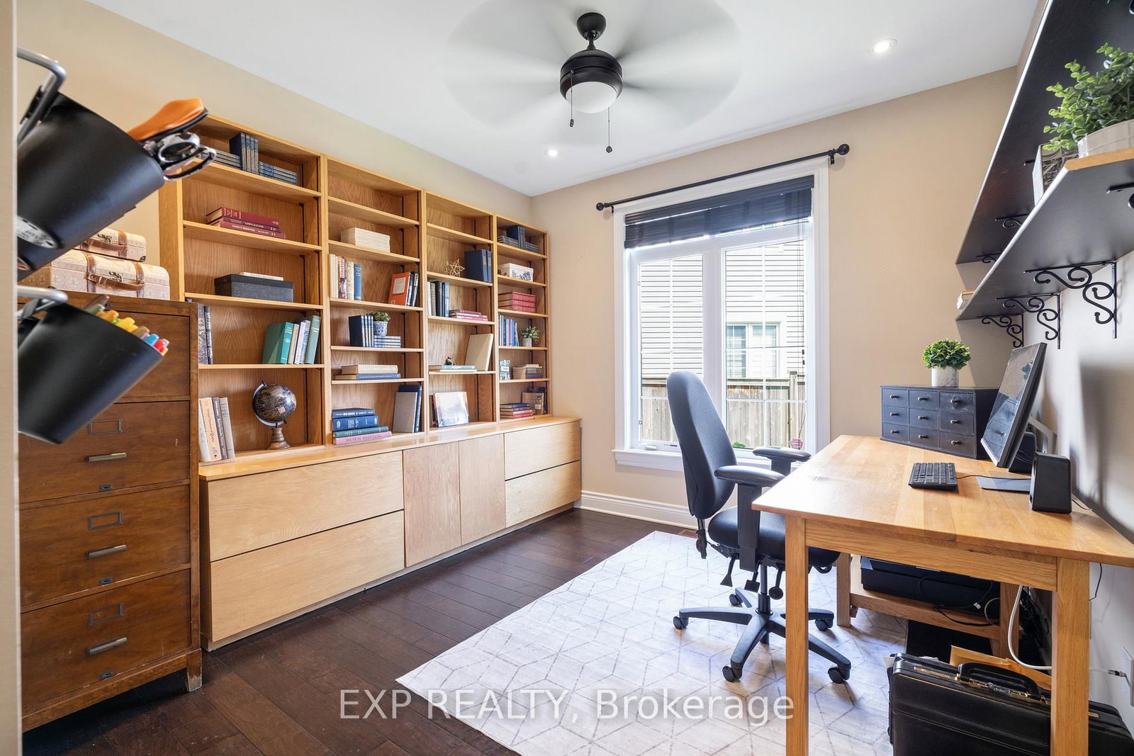 580 Pinawa Circle • Ottawa, ON photo 6