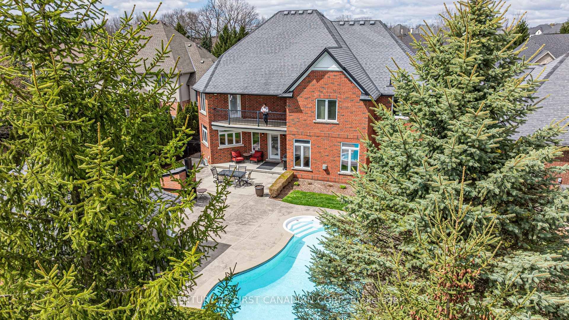 7222 Clayton Walk, Unit 2