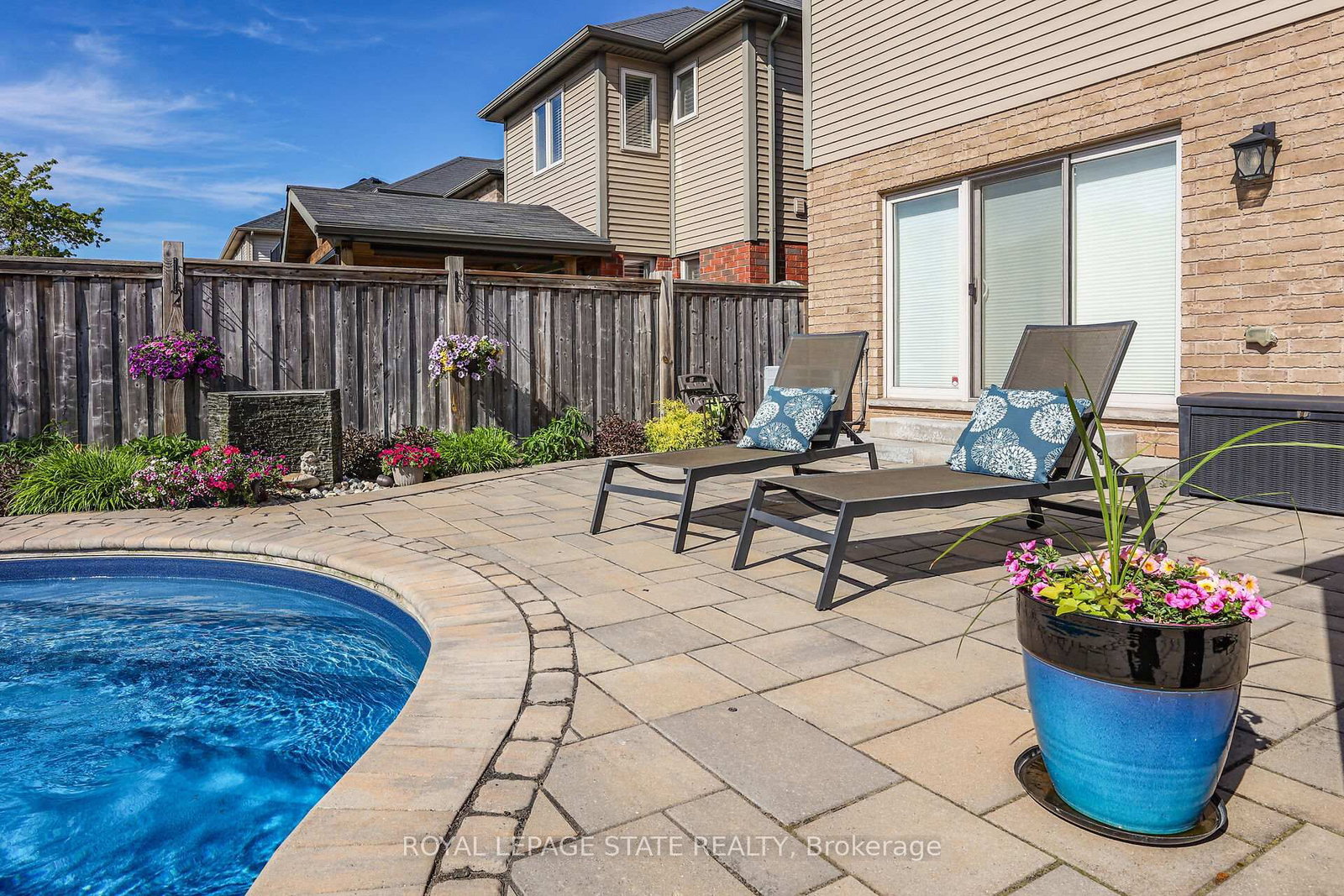 387 Murray Street • Grimsby, ON photo 46