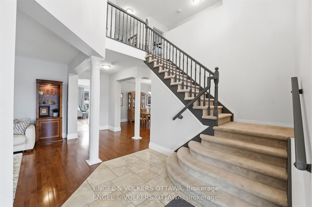 31 Leatherwood Crescent • Ottawa, ON photo 8