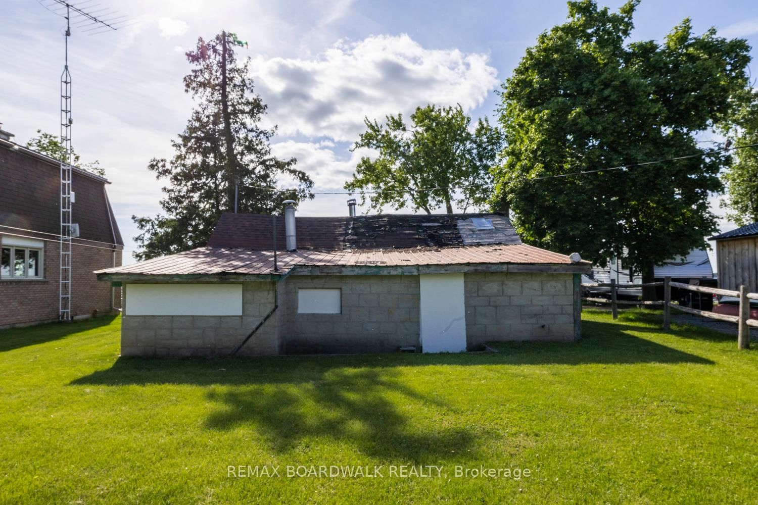 131 AVENUE 4 Avenue • Beckwith, ON photo 15