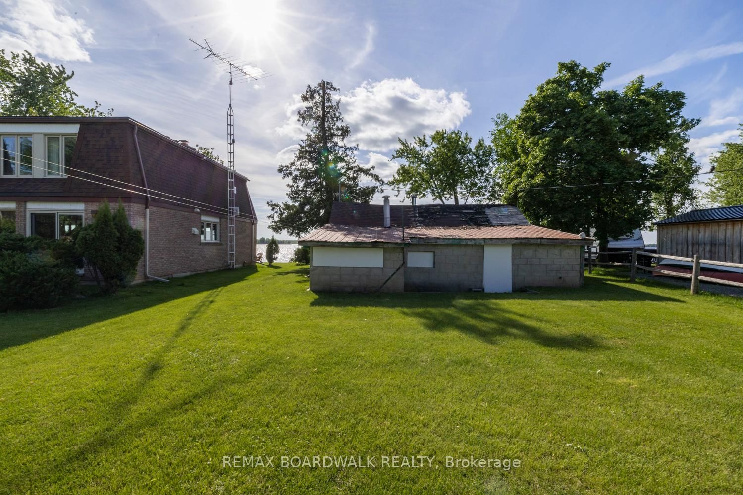 131 AVENUE 4 Avenue • Beckwith, ON photo 6