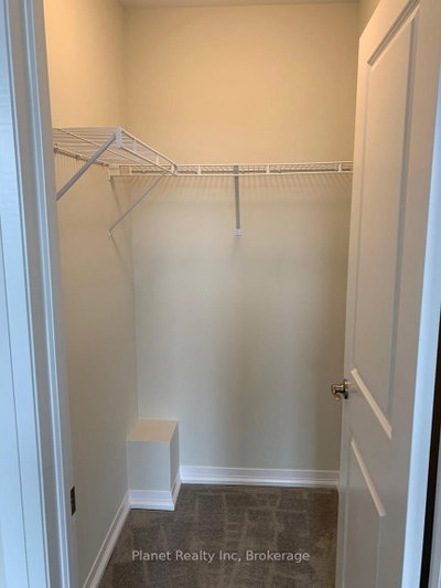 Unit 67 — 261 Woodbine Avenue — more photos