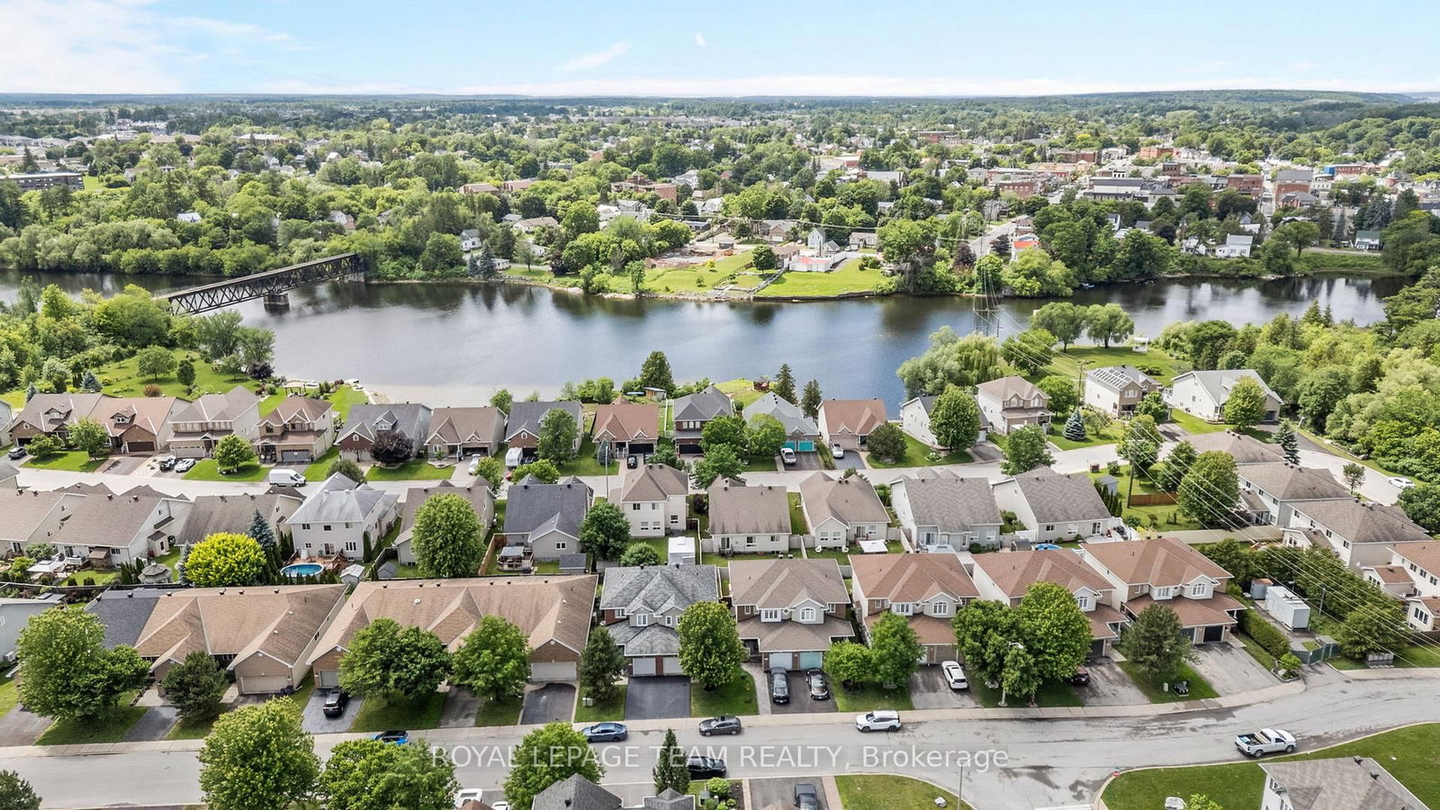 92 Wolff Crescent • Arnprior, ON photo 36