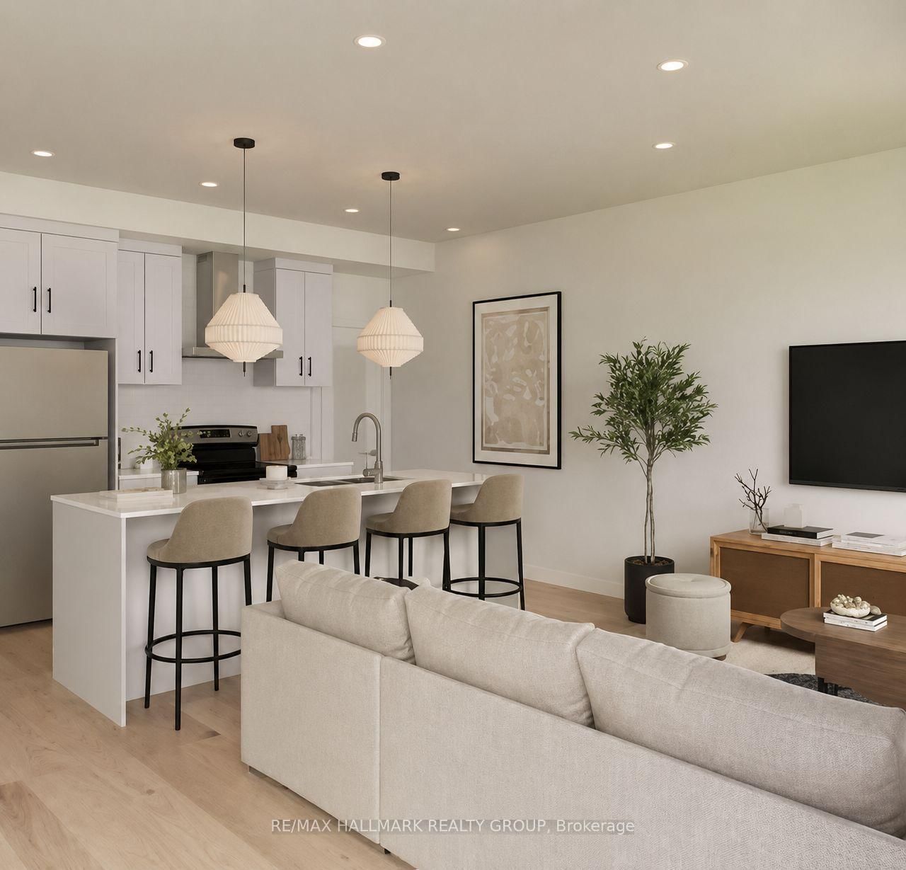 305 Amistad Private
