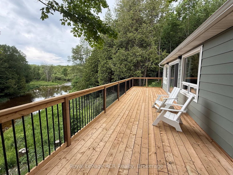 384275 Concession 4