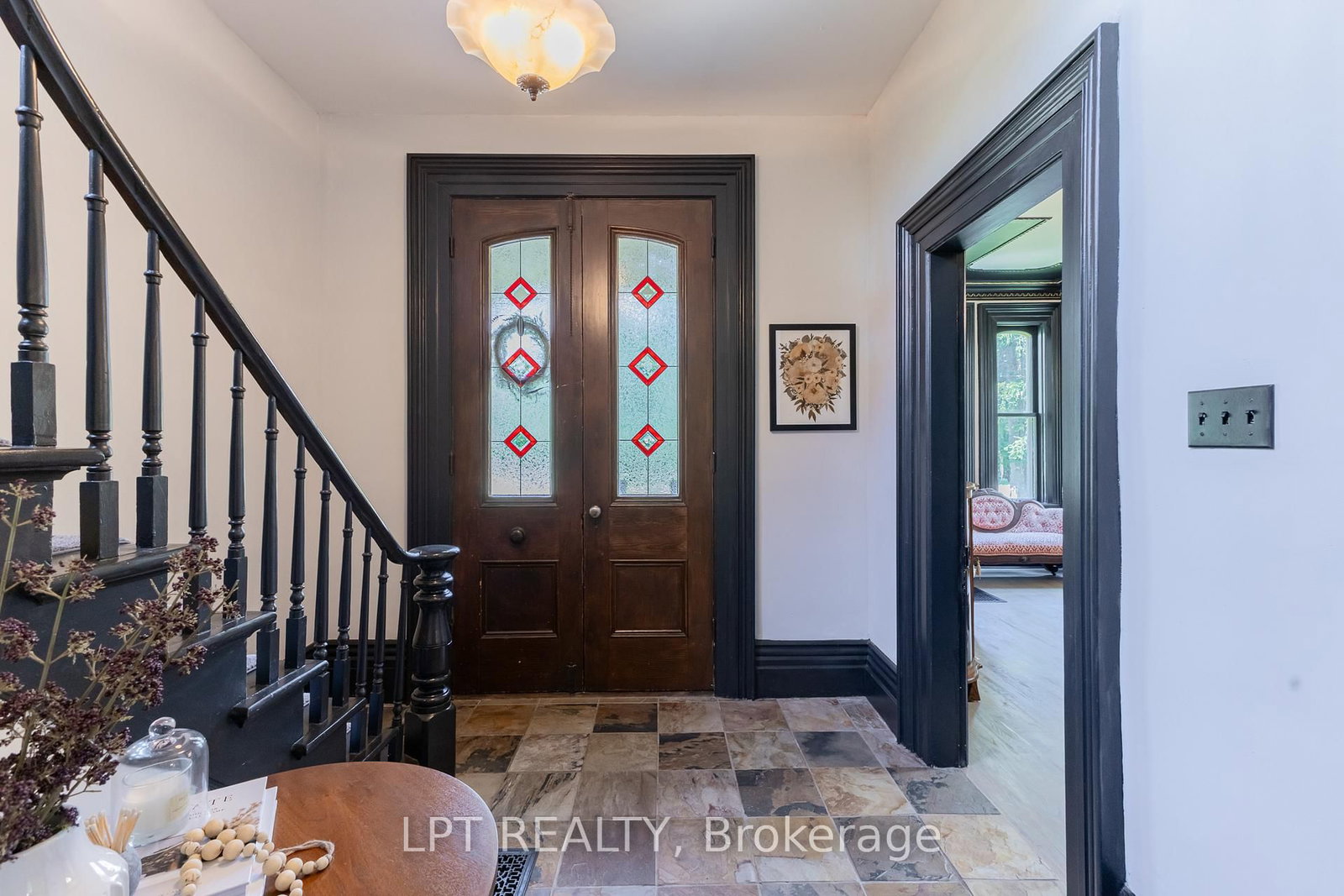 283 Hastings Street, North Middlesex — photo 3