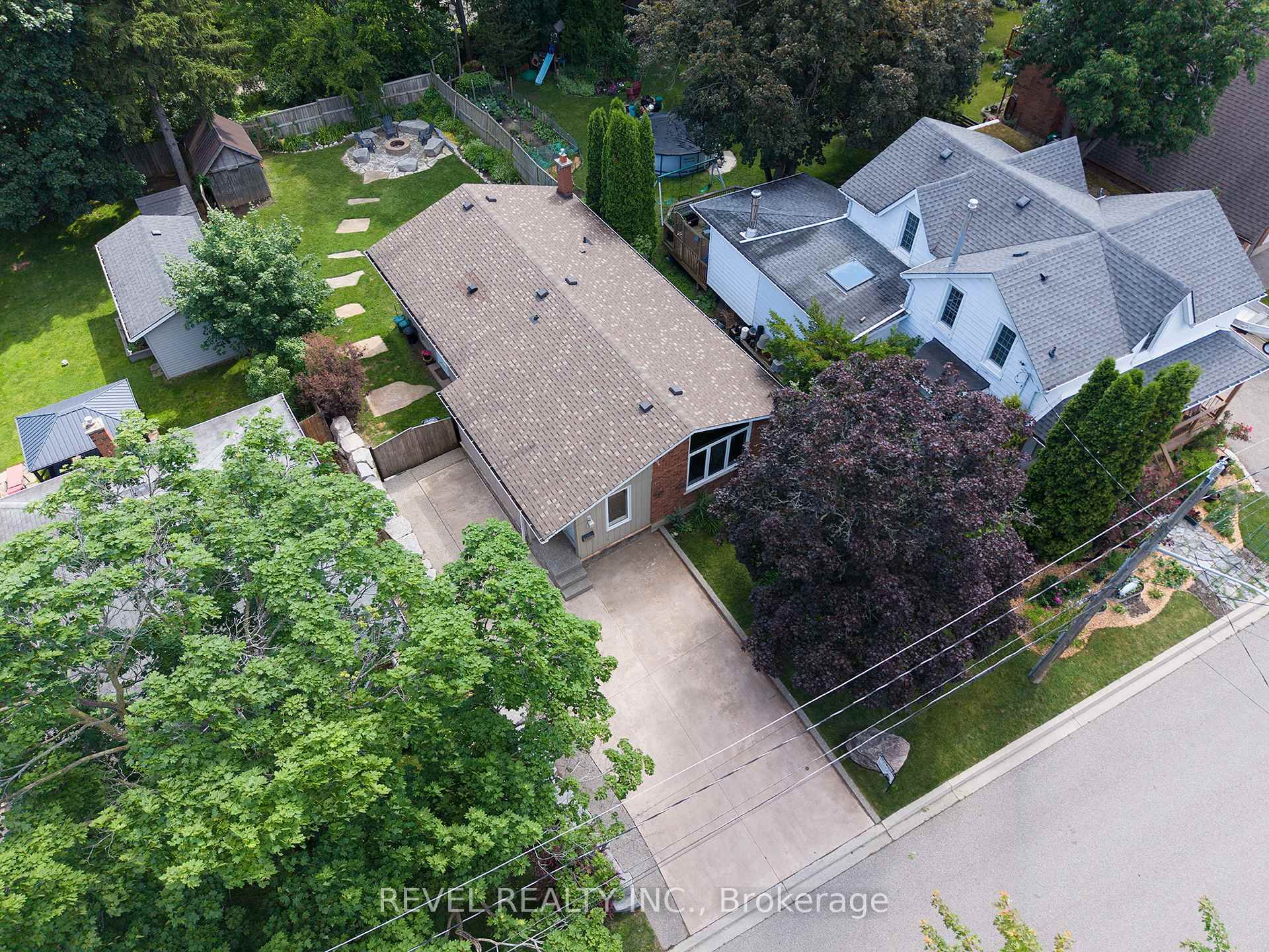 17 Flynn Avenue
