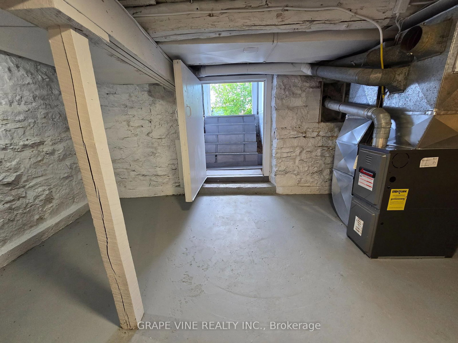 814 Laurier Street • Clarence-Rockland, ON photo 27