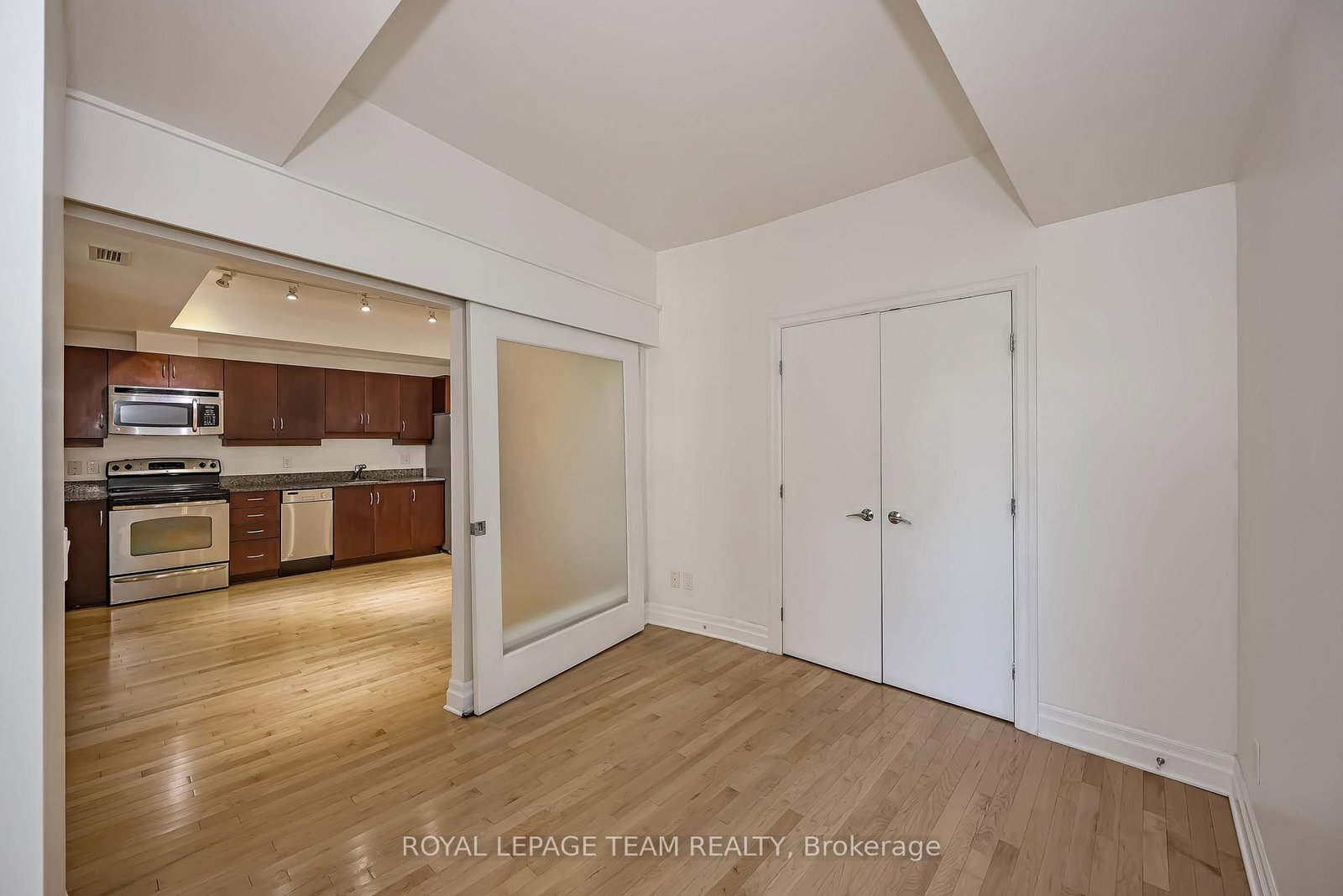 245 Kent Street • #507 • Ottawa, ON photo 20