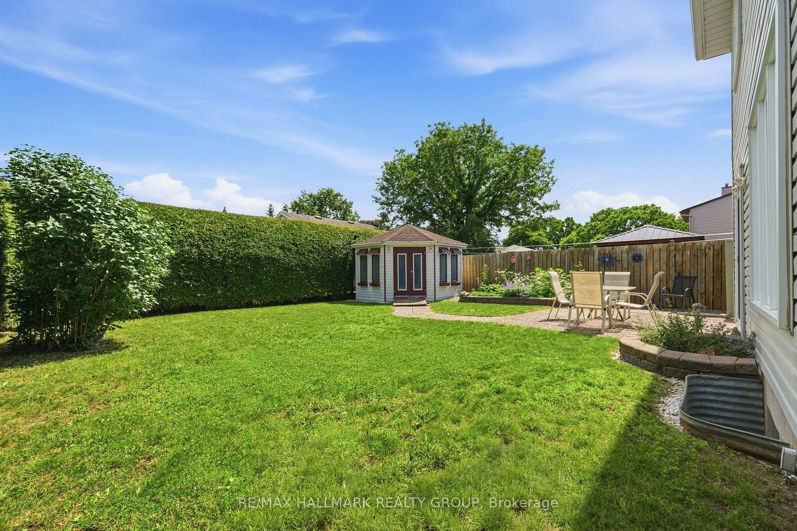 8052 Jeanne D'arc Boulevard • Ottawa, ON photo 41