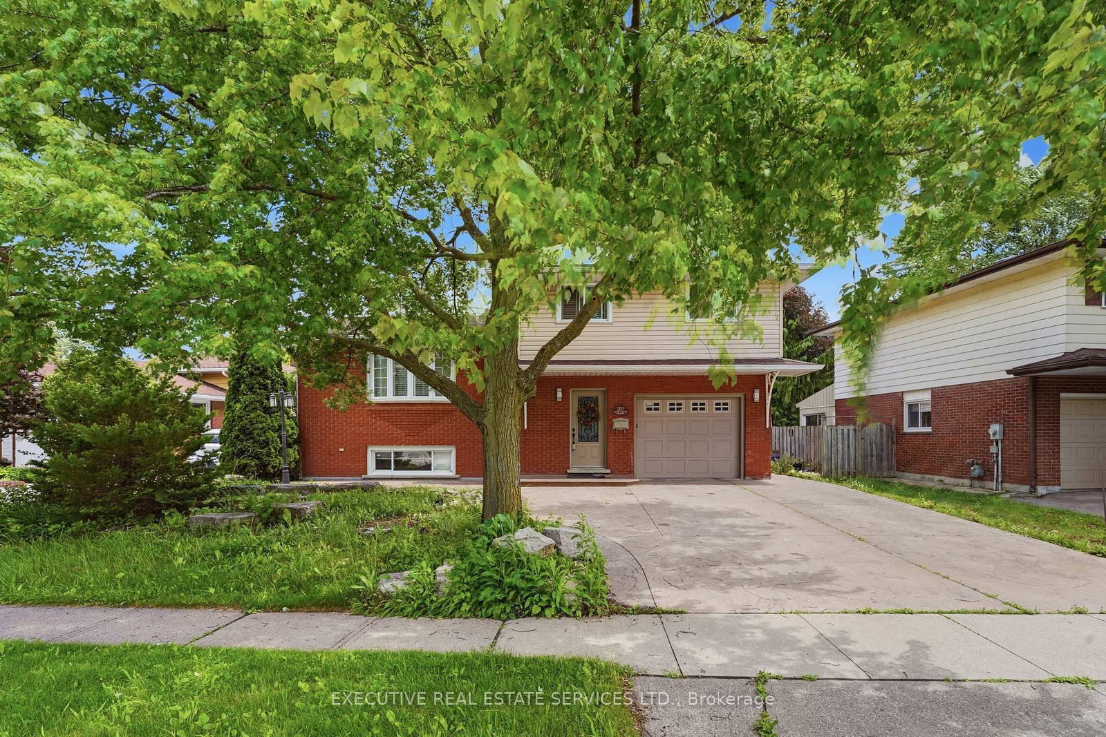 207 Christopher Drive • Cambridge, ON photo 37
