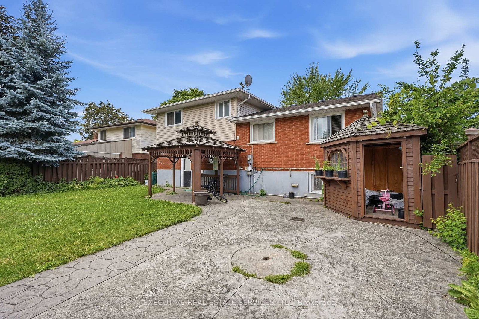 207 Christopher Drive • Cambridge, ON photo 43
