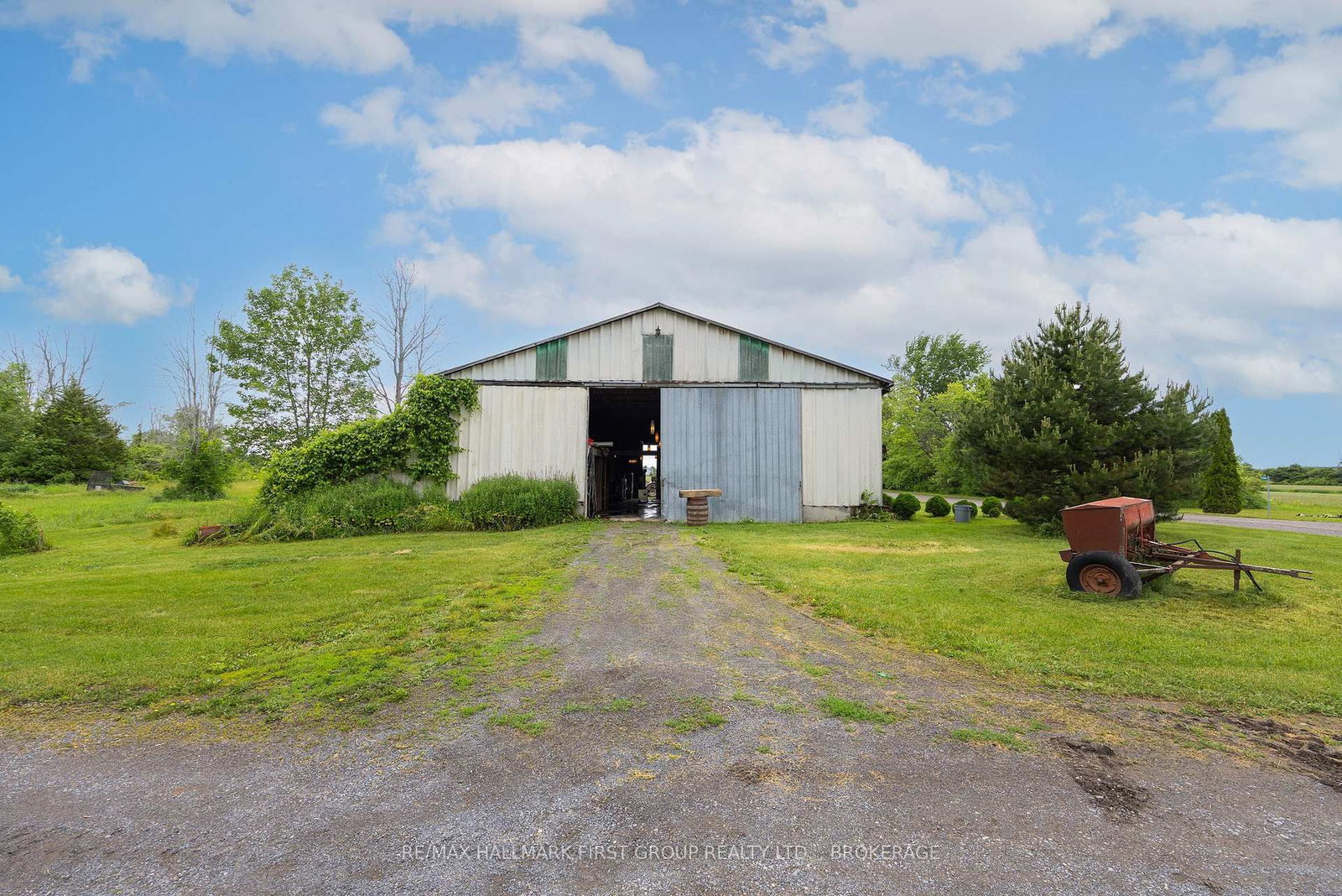 9656 Loyalist Parkway • Bath, ON photo 39