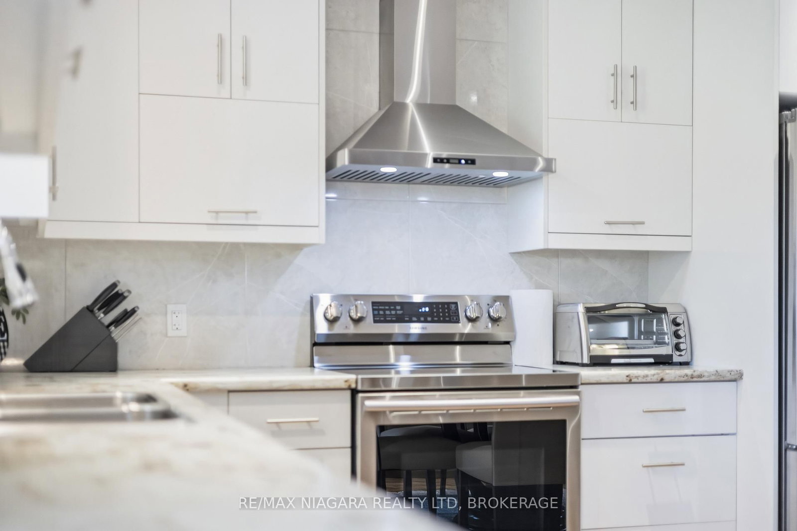 2876 3 Highway E • Port Colborne, ON photo 14