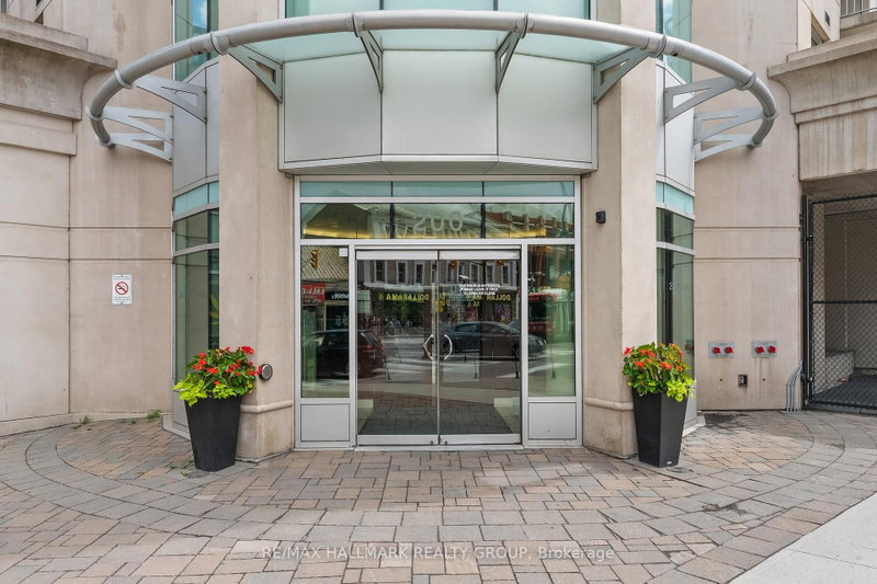 1702 - 200 Rideau Street