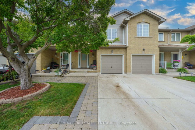 32 - 76 Frances Avenue