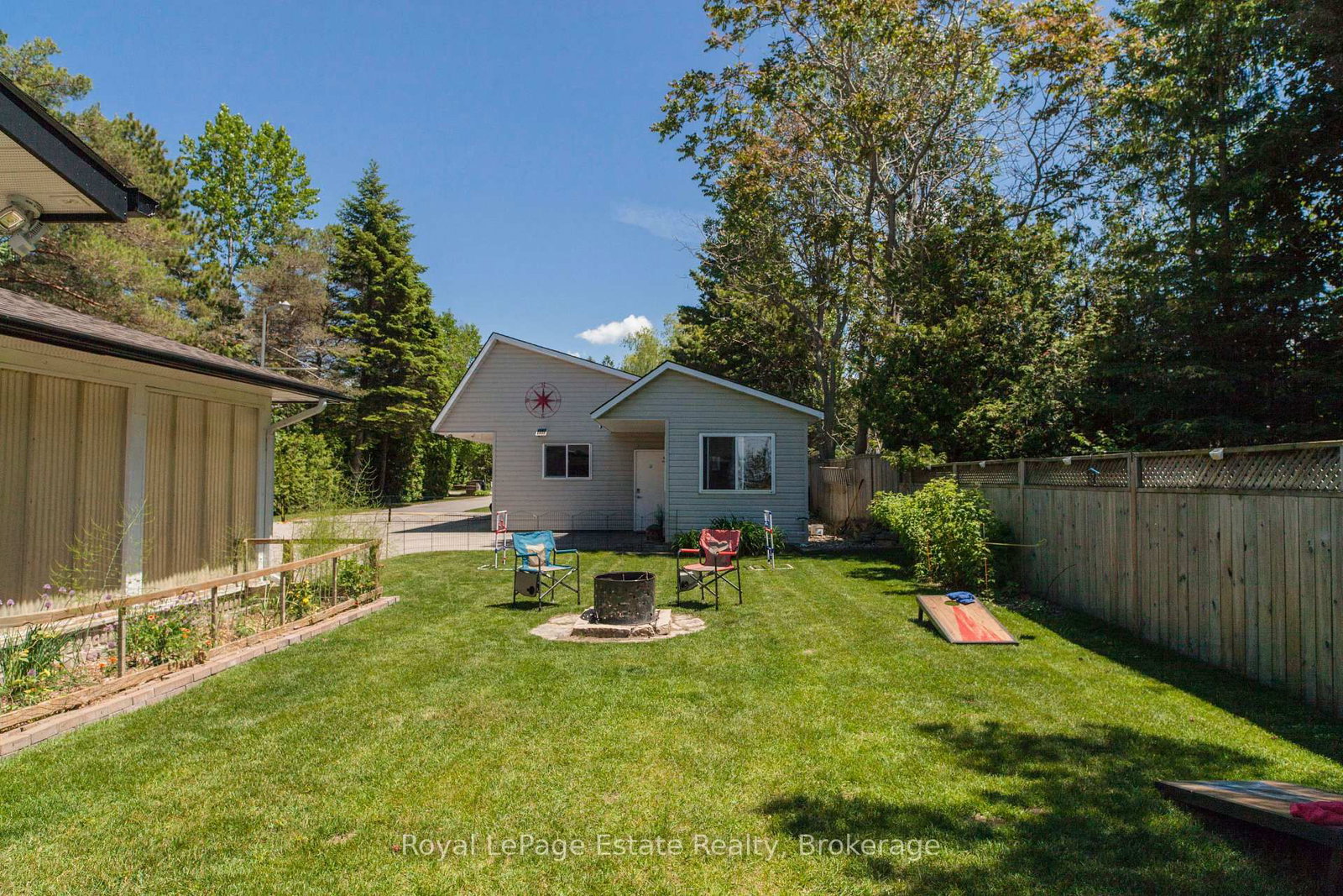 319 Lakeshore Boulevard N • South Bruce Peninsula, ON photo 24