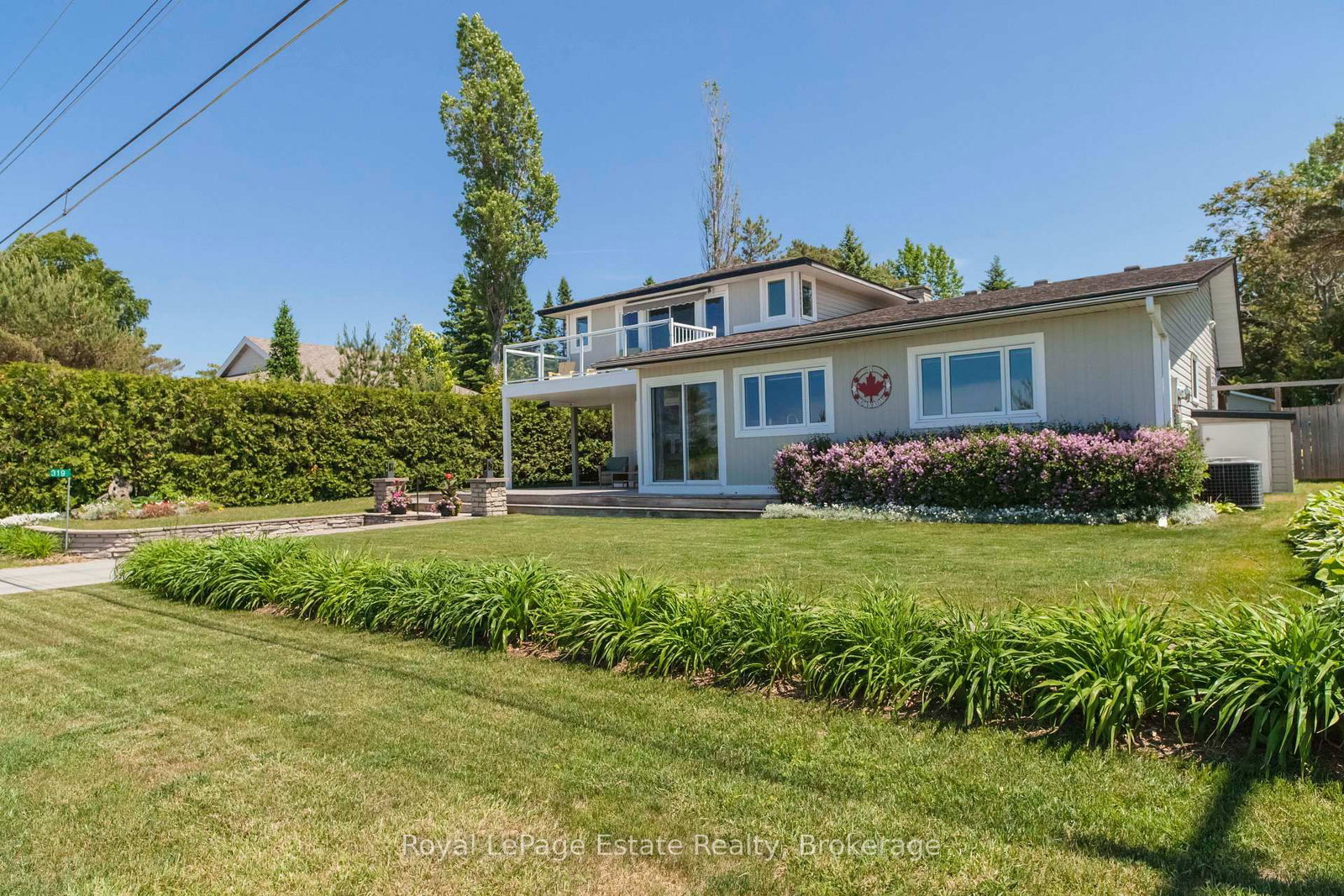 319 Lakeshore Boulevard N • South Bruce Peninsula, ON photo 4
