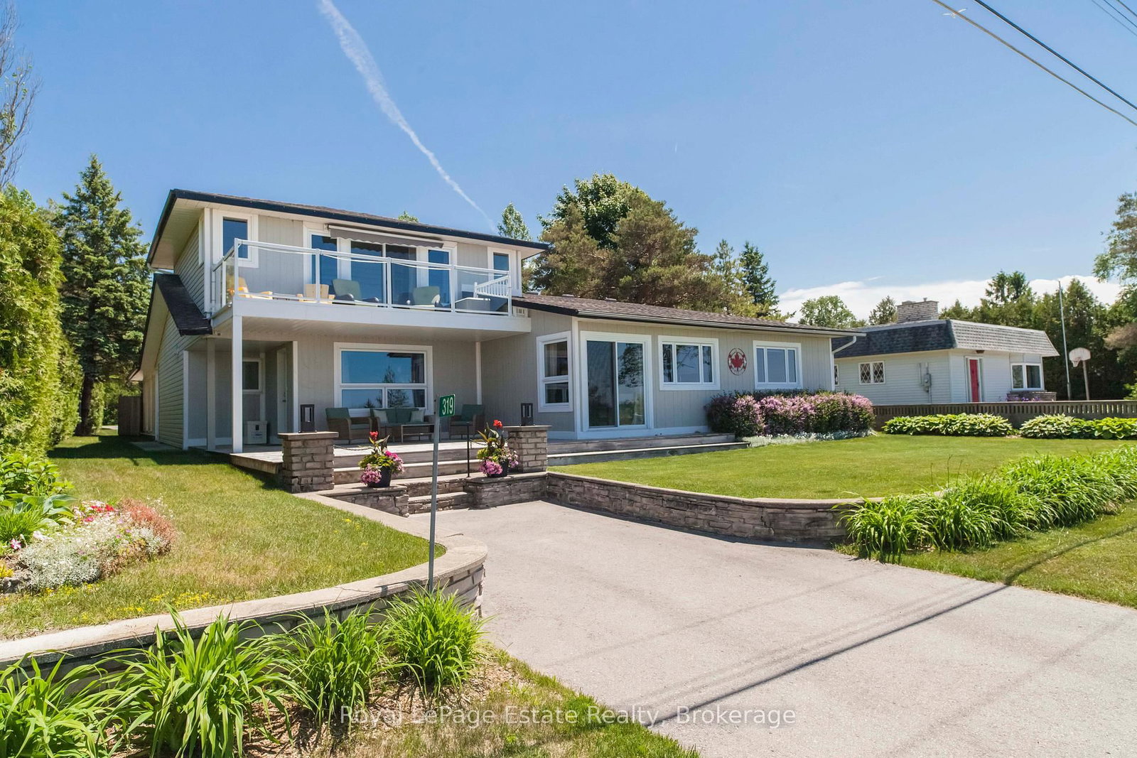 319 Lakeshore Boulevard N • South Bruce Peninsula, ON photo 8