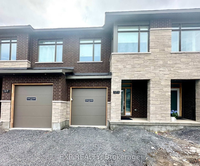 171 Bliss Crescent