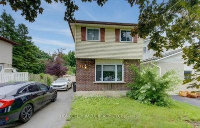 142 Cornerbrook Crescent • Waterloo, ON photo 2