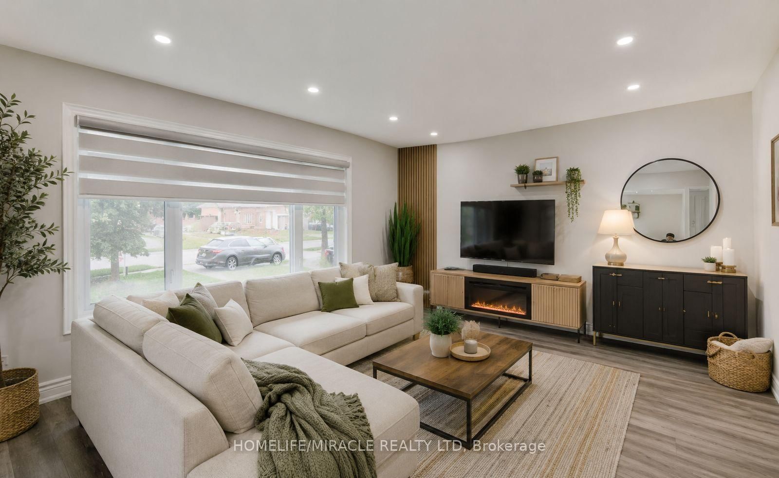 142 Cornerbrook Crescent • Waterloo, ON photo 4