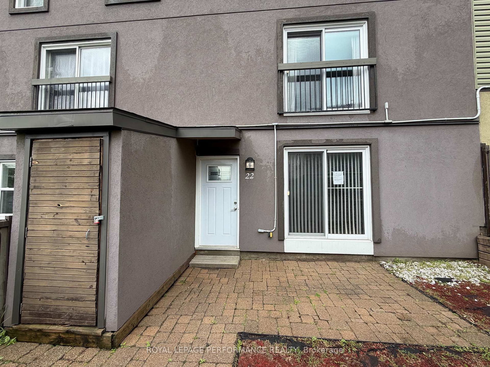 1250 McWatters Road • #22 • Ottawa, ON photo 3