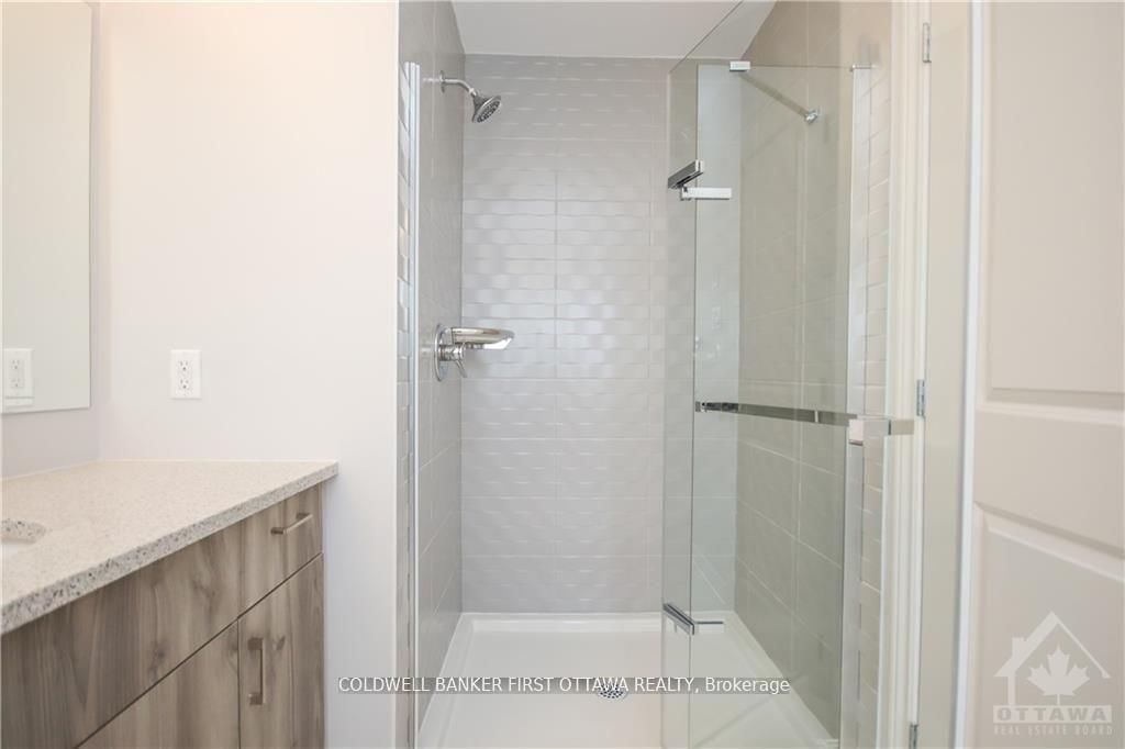 144 ANGELONIA Crescent • Ottawa, ON photo 16