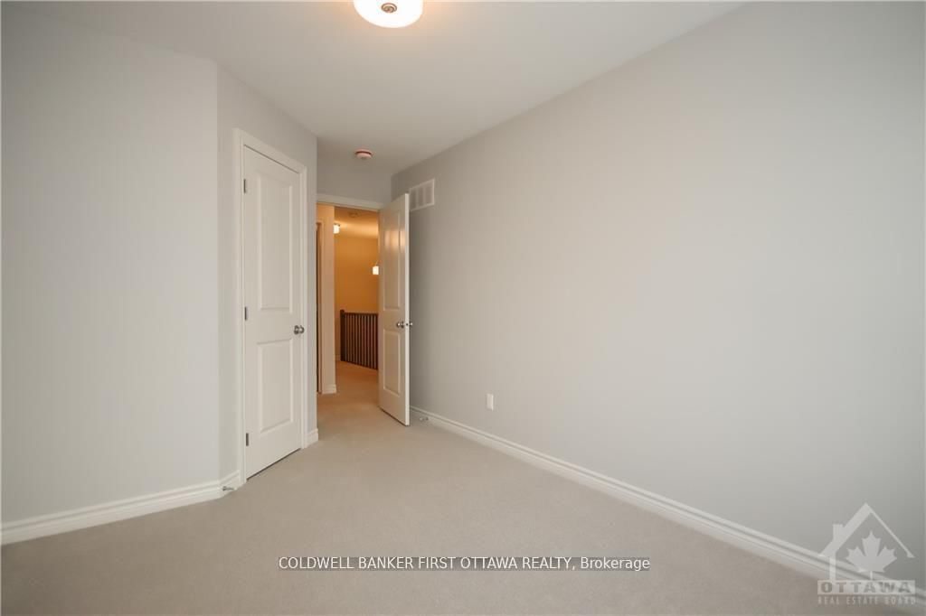 144 ANGELONIA Crescent • Ottawa, ON photo 25