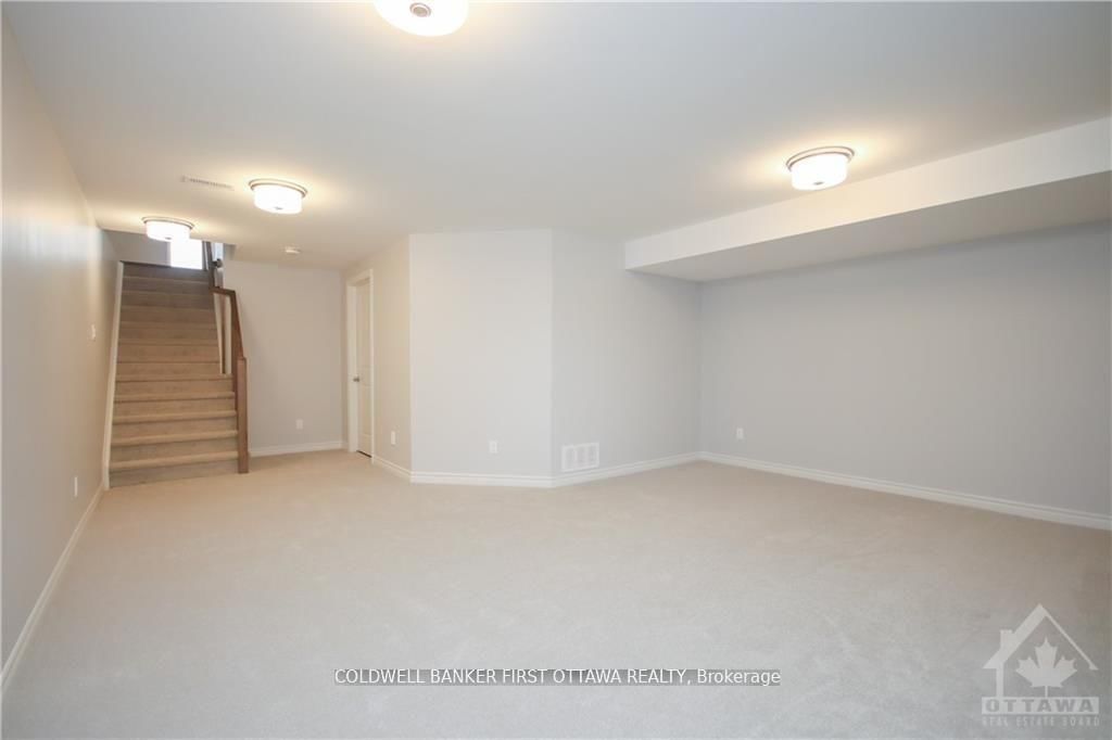 144 ANGELONIA Crescent • Ottawa, ON photo 27