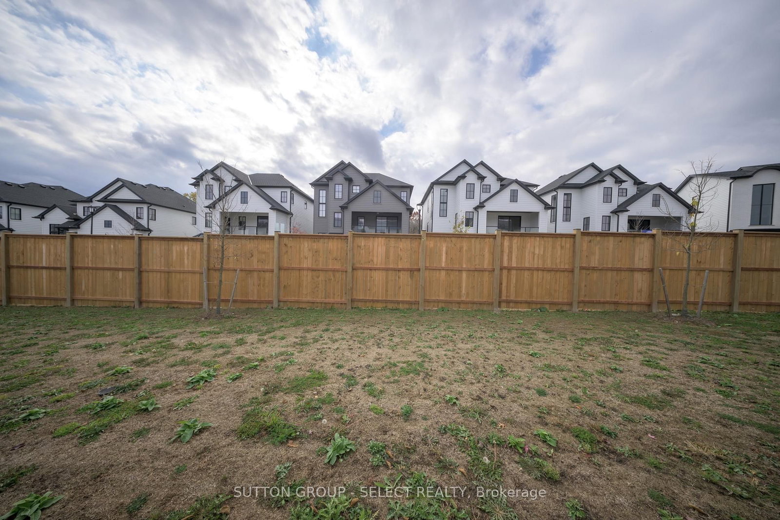 2835 Sheffield Place • #9 • London South, ON photo 37