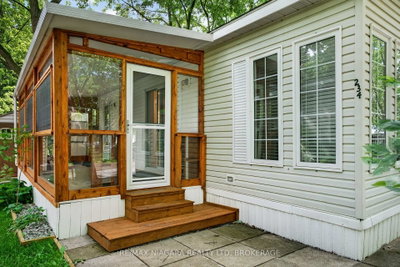 8845 Lundys Lane • #234 • Niagara Falls, ON photo 2