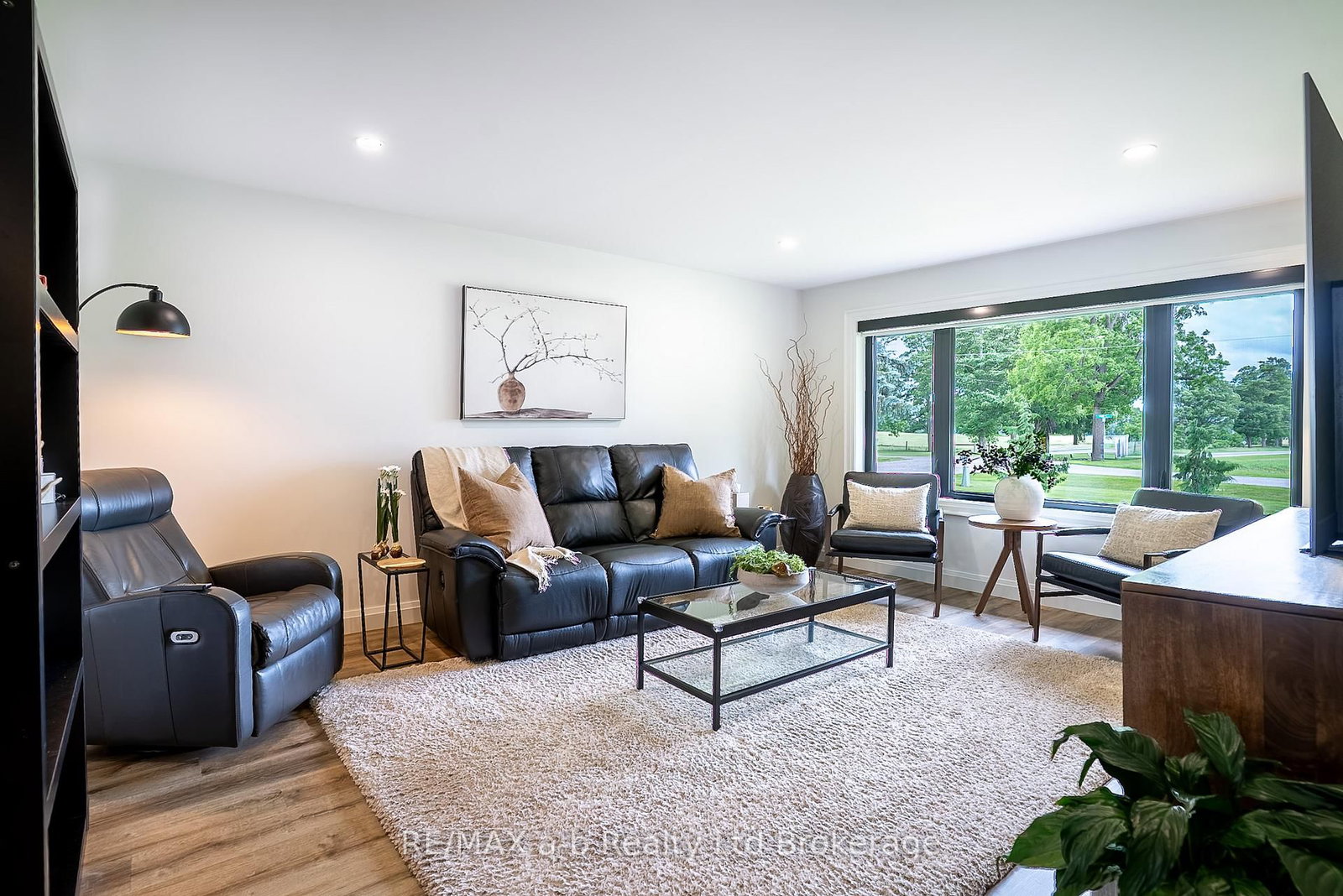 306171 Caley Road • Norwich, ON photo 11